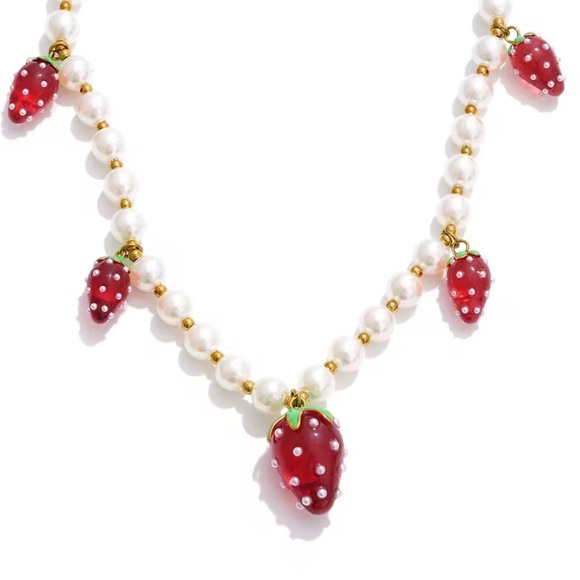 Red Strawberry Pearl 18K Gold Stainless Steel Waterproof Necklace - Picture 4 of 7